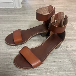 Old Navy Heeled Sandals
